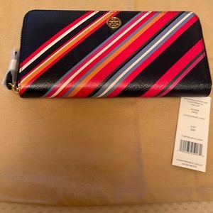 Tory Burch brand new Emerson Stripe Zip Continental Wallet.